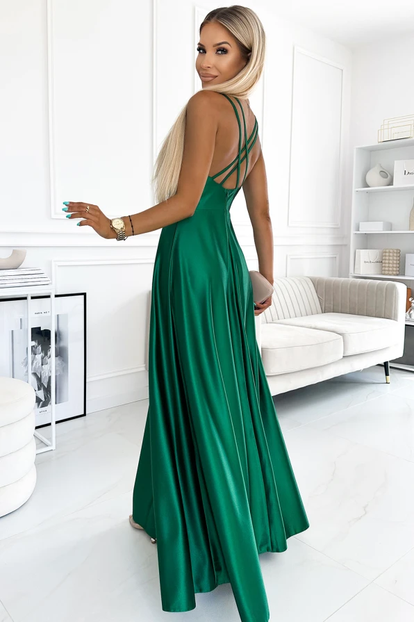 513-1 LUNA rochie lungă elegantă de satin cu decolteu și bretele încrucișate - VERDE STICLĂ